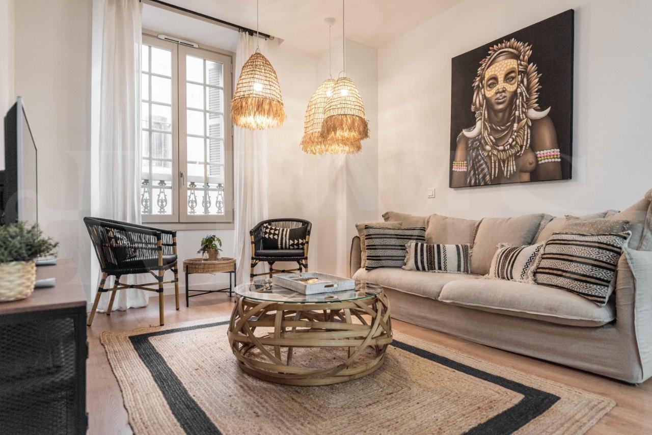 Lovely Boho Apartment With Parking - Historic Center By Rems Málaga Dış mekan fotoğraf