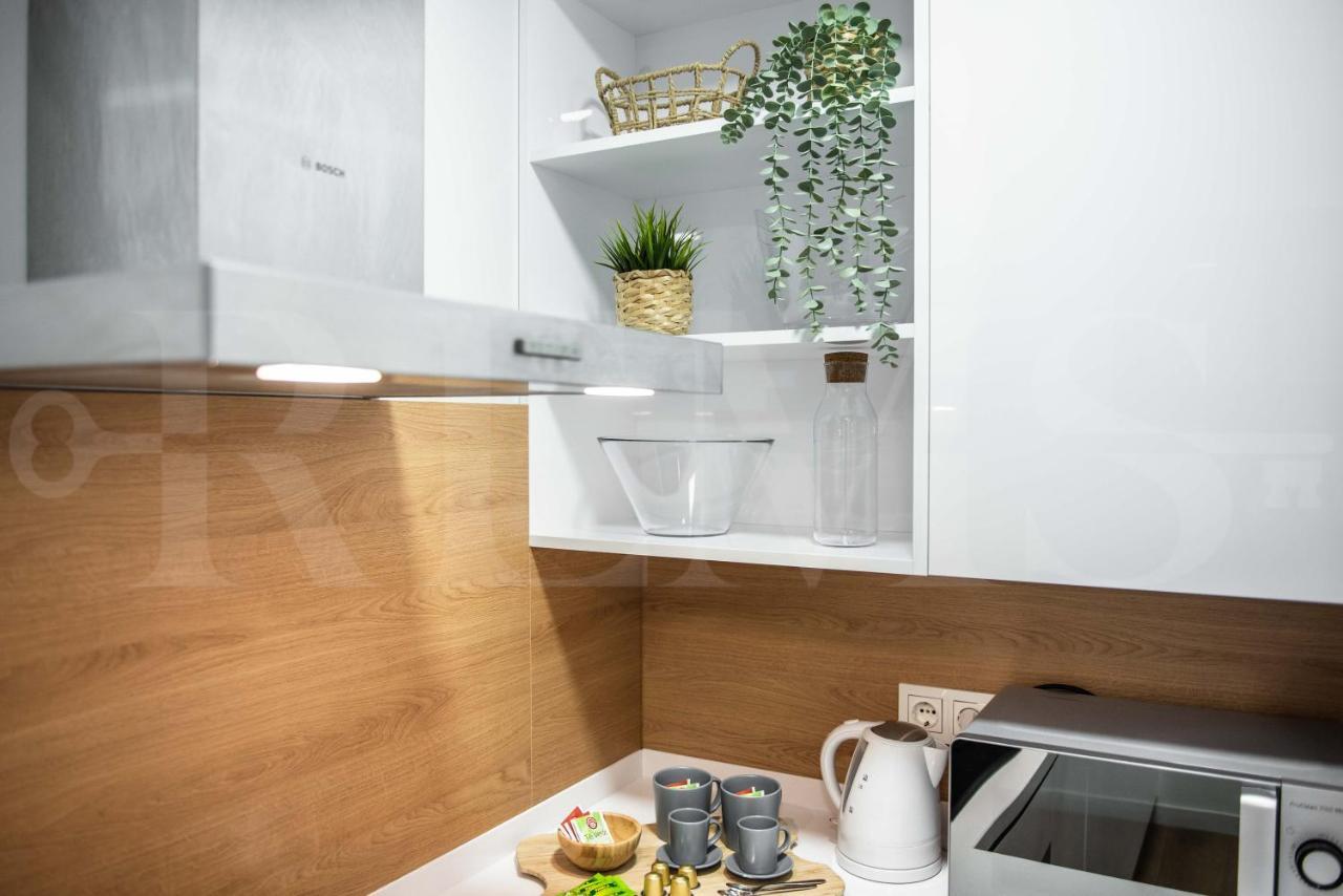 Lovely Boho Apartment With Parking - Historic Center By Rems Málaga Dış mekan fotoğraf