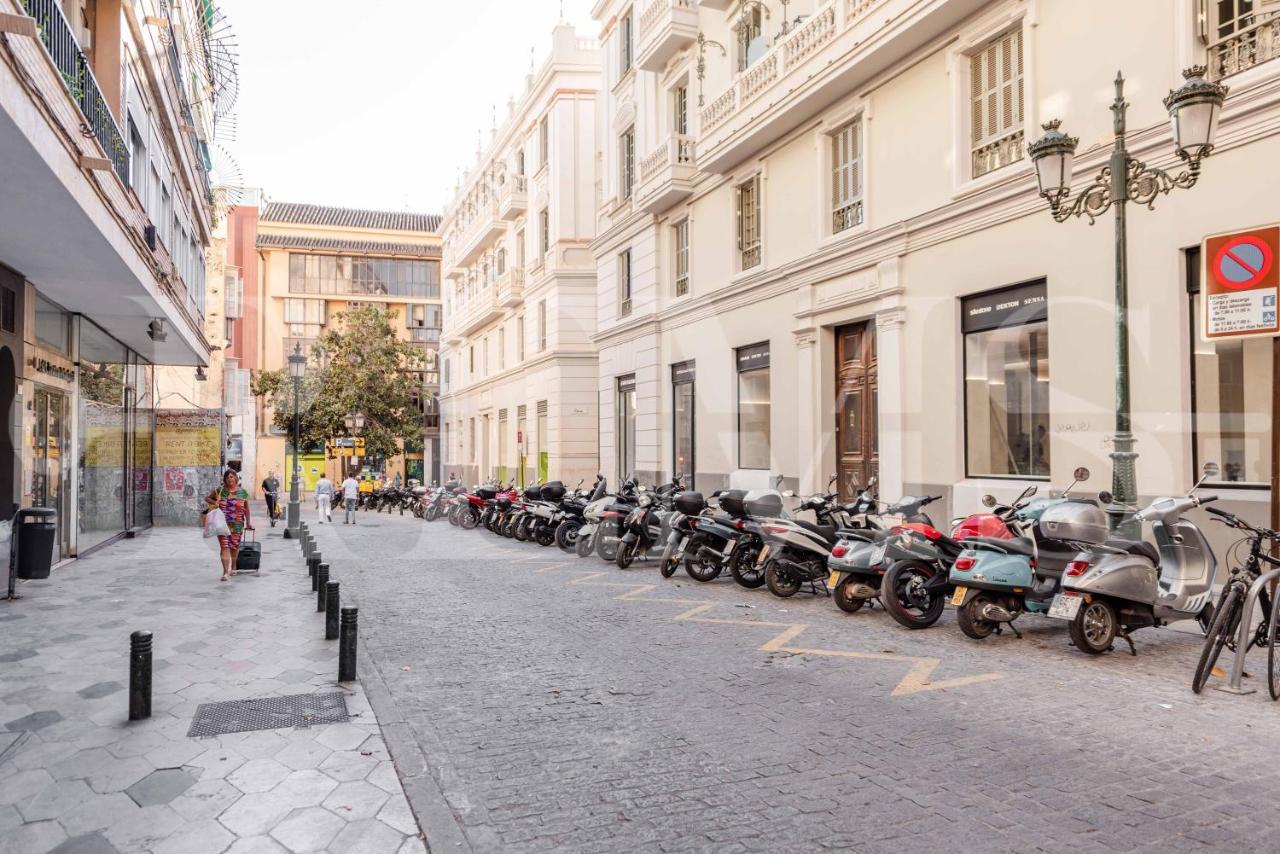 Lovely Boho Apartment With Parking - Historic Center By Rems Málaga Dış mekan fotoğraf